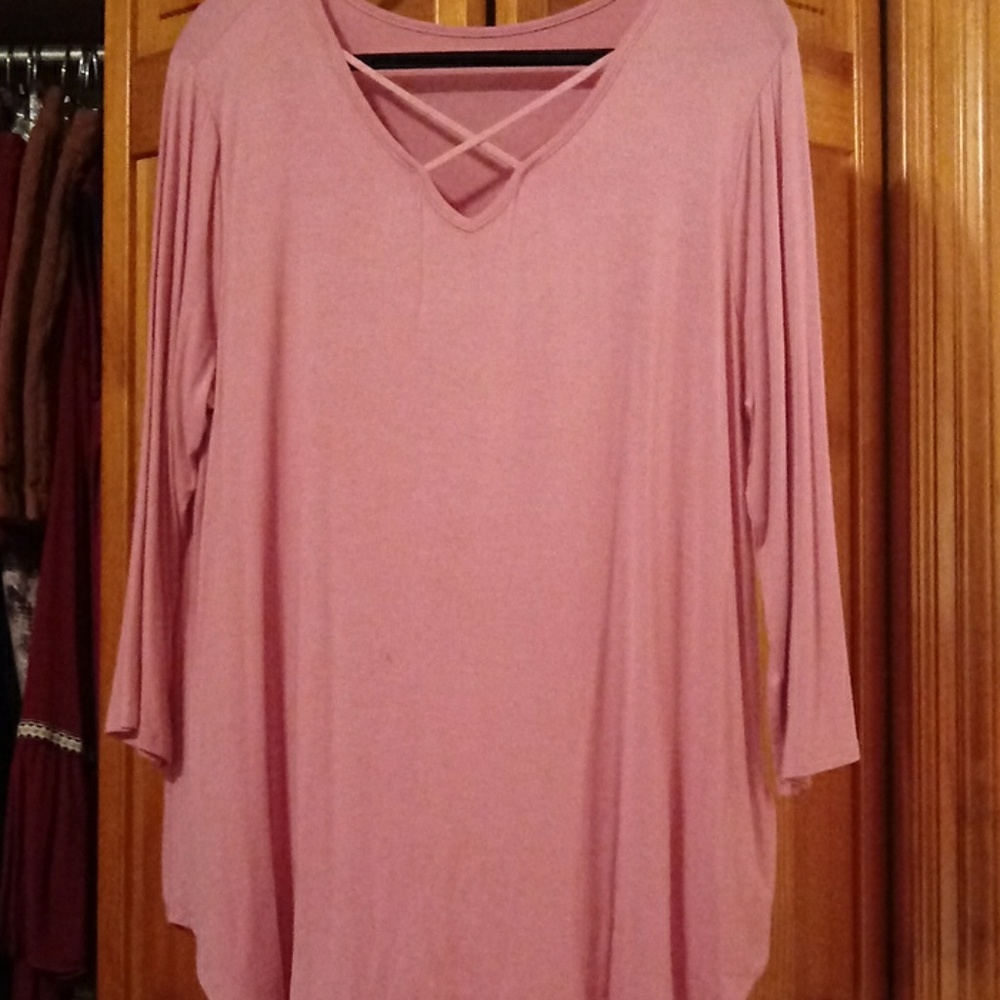 ❌Blush criss cross blouse❌